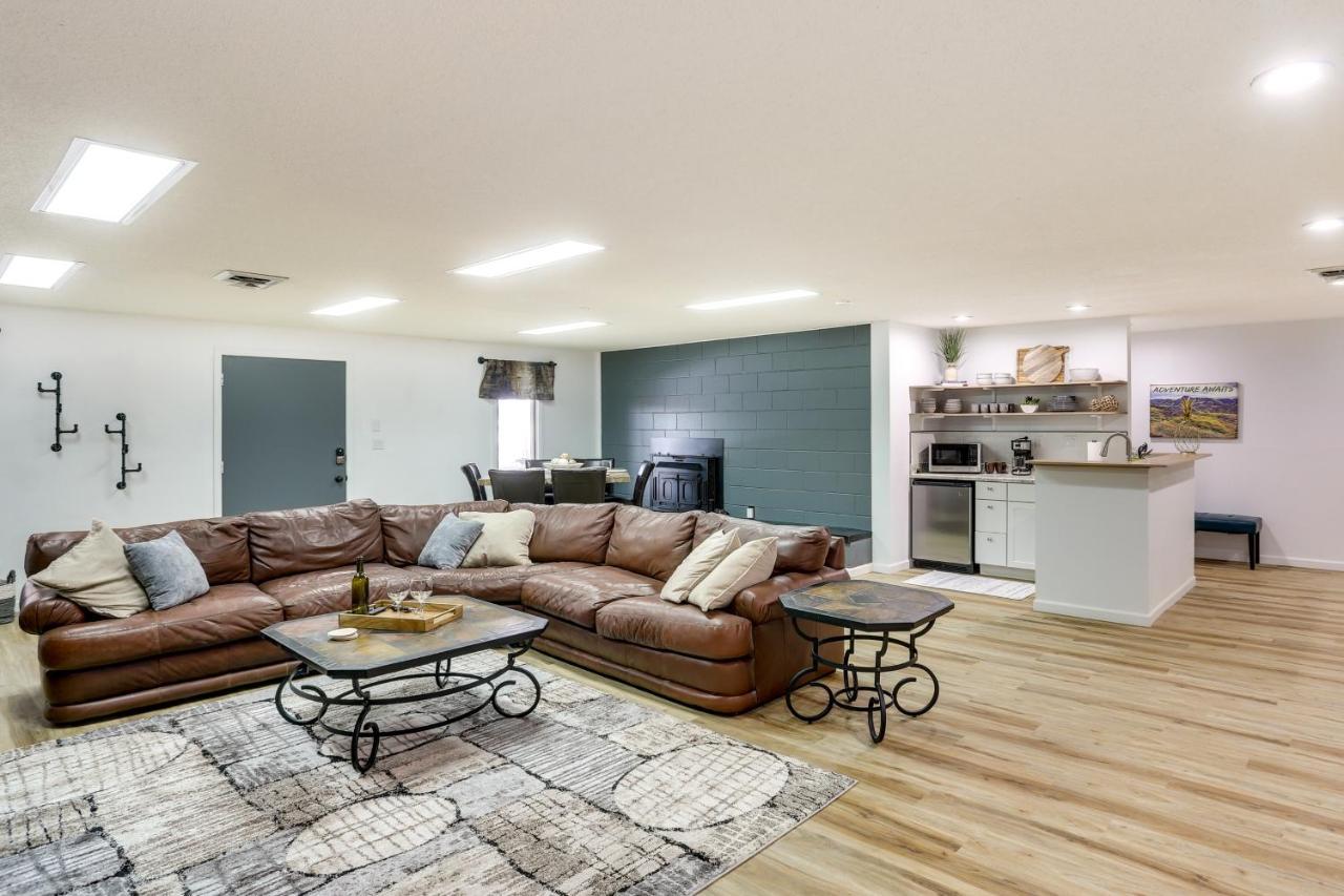 Rapid City Apartment With Mountain Views! Exterior photo